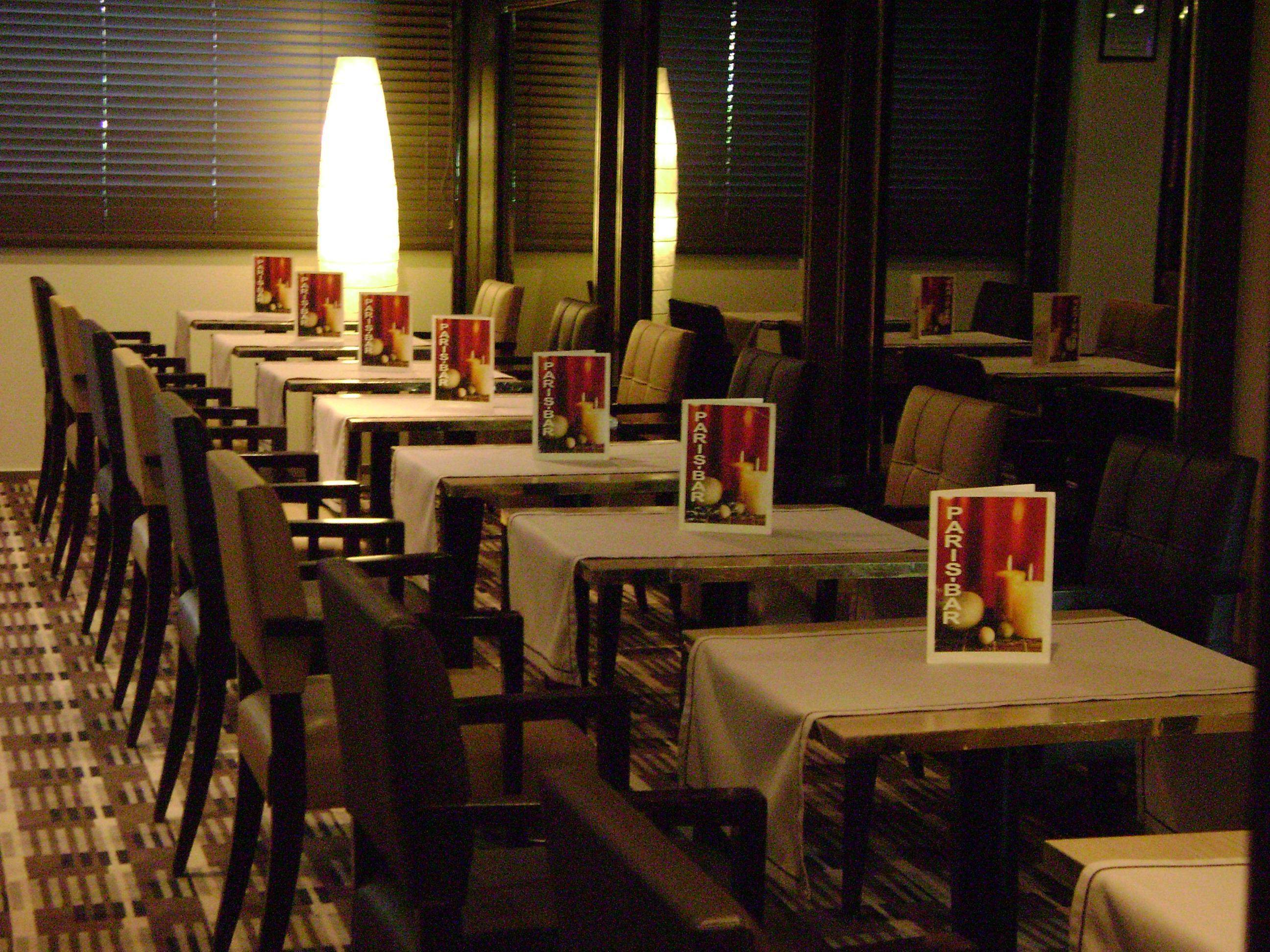 Median Paris Congres Hotel Restoran gambar